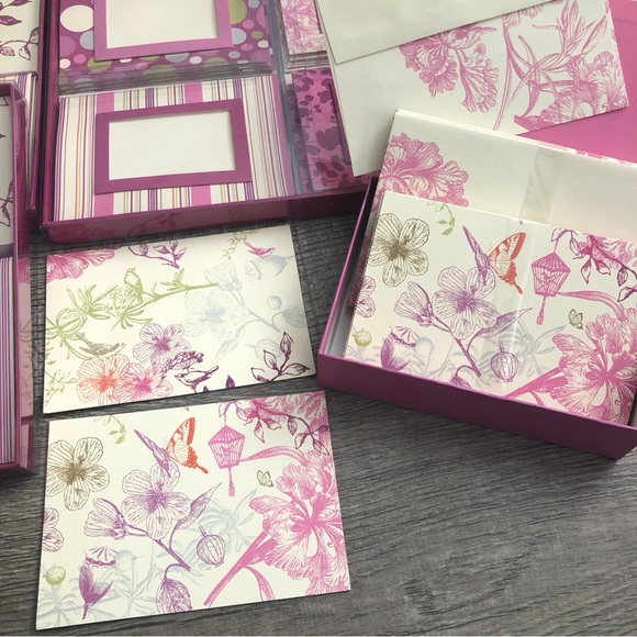 Butterfly Stationery and Greeting Cards Invitations - Picture 9 of 10